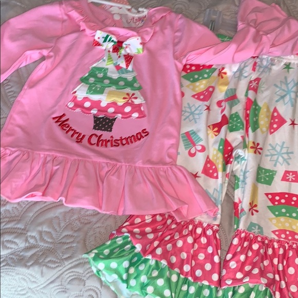 2 Piece Christmas Outfit - Picture 4 of 4